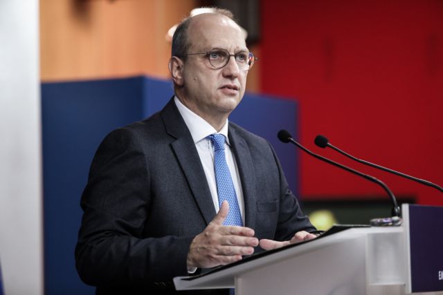 Οικονόμου – Υποκρισία του ΣΥΡΙΖΑ η επανακάταθεση της τροπολογίας για την αναγνώριση του όρου γυναικοκτονία