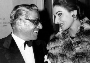 Μαρία Κάλλας – Αριστοτέλης Ωνάσης – Νέα βιογραφία για τον μεγάλο τραγικό έρωτα της σπουδαίας ντίβας