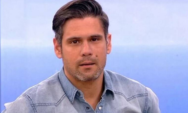 «Φως στο Τούνελ» – Όταν ο Δημήτρης Ουγγαρέζος είχε αναζητήσει μέλος της οικογένειάς του στην εκπομπή