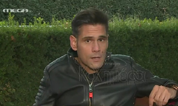 Δημήτρης Ουγγαρέζος – Μιλά για την απώλεια των γονιών του και συγκινεί – «Μου λείπουν πολύ»