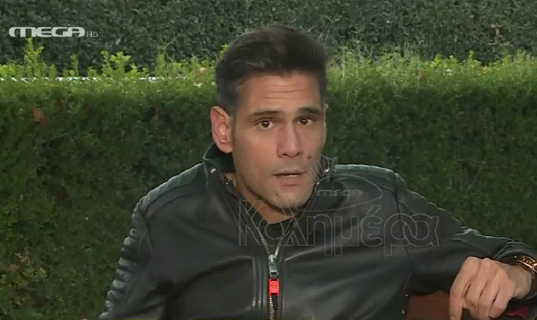 Δημήτρης Ουγγαρέζος – Μιλά για την απώλεια των γονιών του και συγκινεί – «Μου λείπουν πολύ»