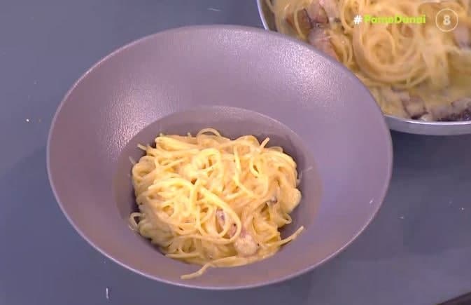 Αυτή είναι η συνταγή της αυθεντικής ιταλικής καρμπονάρας
