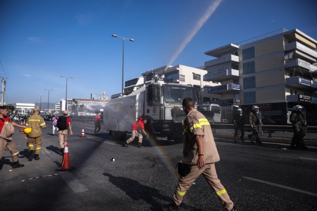 ΚΚΕ - Απρόκλητη η επίθεση των ΜΑΤ στους πυροσβέστες