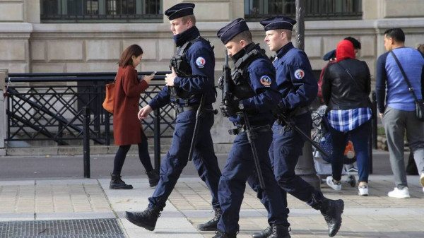 Γαλλία – Πατέρας κακοποιούσε και σκότωσε το 13 μηνών μωρό του – Αντιμετωπίζει ισόβια