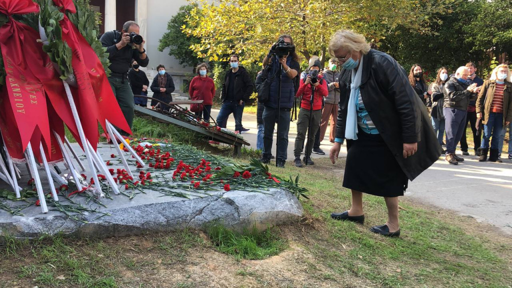 Πολυτεχνείο – Ανοιχτές και σήμερα οι πύλες για τον τριήμερο εορτασμό [Εικόνες και Βίντεο]