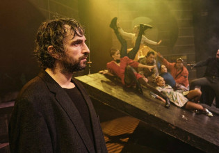 Άρης Σερβετάλης – Αυτός ο ηθοποιός τελικά θα τον αντικαταστήσει