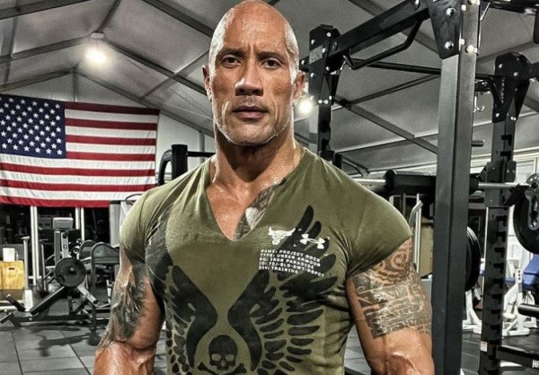 Θάνατος Χαλίνα Χάτσινς – Ο Ντουέιν Τζόνσον δεν θα χρησιμοποιεί πια αληθινά όπλα στις ταινίες του