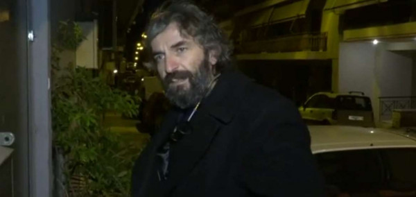 Άρης Σερβετάλης – Η πρώτη δήλωση του ηθοποιού μετά την αποχώρηση από τον «Ρινόκερο»