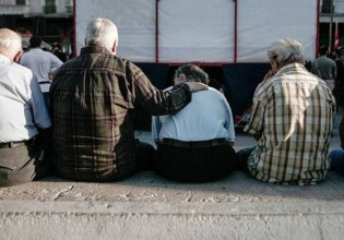 Hatzidakis – Τhe solution for expat pensions coming soon