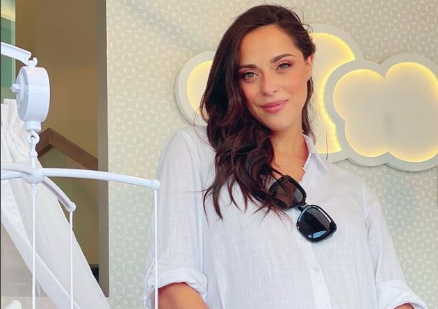 Γέννησε η Ευαγγελία Συριοπούλου – Η πρώτη φωτογραφία του νεογέννητου