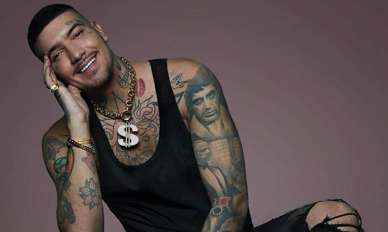 Snik – Έσβησε όλες τις φωτογραφίες από το Instagram του