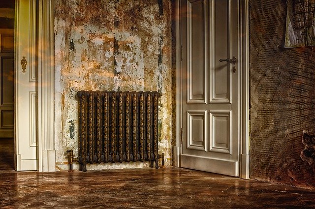 Eurostat – Περίπου 1 στους 10 Ευρωπαίους δεν μπορεί να ζεστάνει το σπίτι του – Τα ποσοστά στην Ελλάδα