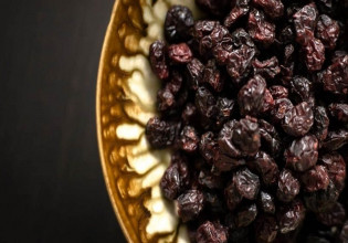 Ξανά στη Βουλή η κορινθιακή σταφίδα