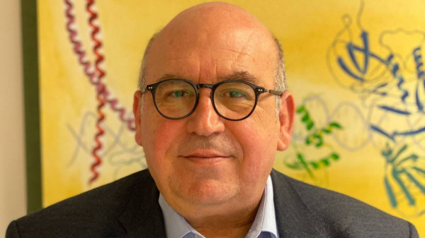 Κοροναϊός – Ο διευθυντής του ΙΙΒΕΑΑ, Δ. Θάνος, στο in.gr – Πρωτοφανές αυτό που έκανε η μετάλλαξη Δέλτα