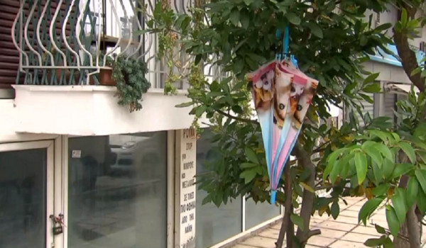 Θεσσαλονίκη – Ξέφυγε τον κίνδυνο το κοριτσάκι που έπεσε από το μπαλκόνι – Συνεχίζει να νοσηλεύεται στο «Παπαγεωργίου»