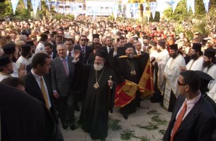 Το χρυσό μετάλλιο του Δήμου Κορινθίων απονέμεται στον Μητροπολίτη κ. Διονύσιο την Κυριακή