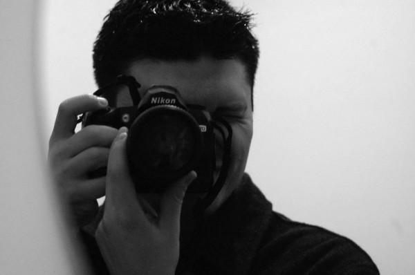 Δήμος Πειραιά – «Με τα μάτια της ψυχής», έκθεση φωτογραφίας εις μνήμην Βασίλη Τοκάκη