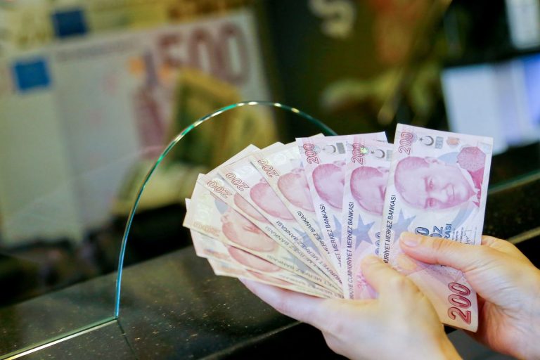 Τουρκία - Νέα υποχώρηση της λίρας μετά την αύξηση του πληθωρισμού στο 19,89% τον Οκτώβριο