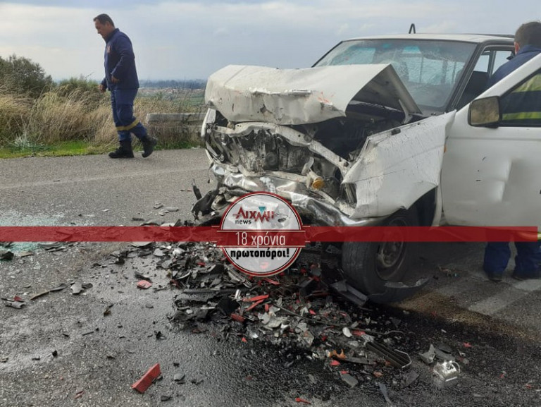 Μεσολόγγι – Μια νεκρή από μετωπική σύγκρουση ΙΧ με αγροτικό
