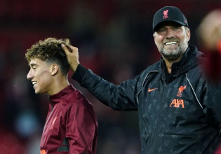 Ο Φαμπίνιο αποθέωσε τον Τσιμίκα