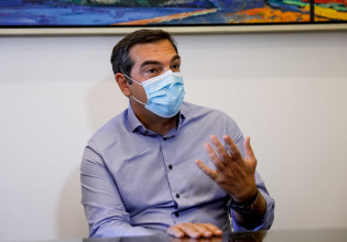 Αλέξης Τσίπρας – «Με ψέματα και κοροϊδίες δεν αντιμετωπίζεται η ακρίβεια» – Συνάντηση με αγρότες και κτηνοτρόφους στις Φέρες