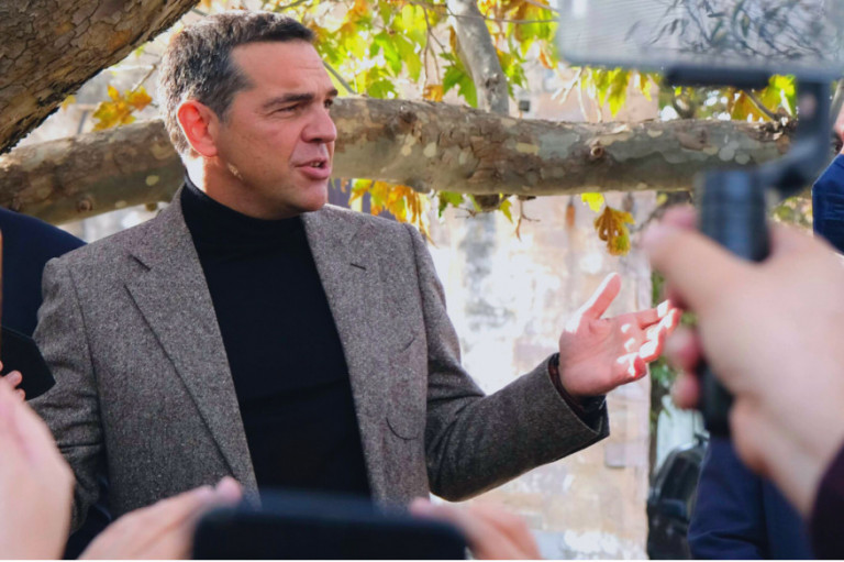 Αλέξης Τσίπρας – Viral έγινε το ζιβάγκο που φορούσε στη Θράκη – Απίστευτα σχόλια στο Twitter