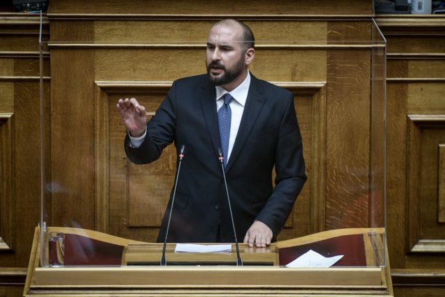 Δ. Τζανακόπουλος – «Η κυβέρνηση έχει παραιτηθεί και περιμένει να ολοκληρωθεί ο θανατηφόρος κύκλος της πανδημίας»