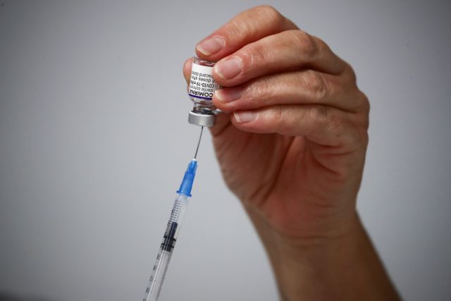 Λέσβος – Δεν έφτασαν αεροπορικώς 5.000 δόσεις εμβολίων λόγω κακοκαιρίας