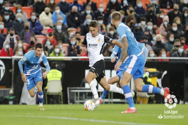 «Όρθια» η Ράγιο στο Μεστάγια (1-1)