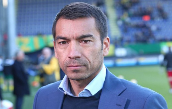 Ρέιντζερς – Ο Φαν Μπρόνκχορστ διάδοχος του Τζέραρντ