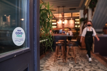 Εστίαση – Λουκέτα και κατακόρυφη πτώση του τζίρου βλέπουν οι επιχειρηματίες – Απεργούν την Τρίτη