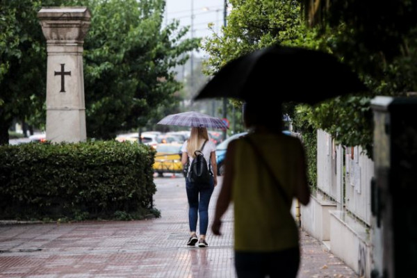 Βροχές και πτώση της θερμοκρασίας την Τετάρτη