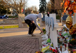 Αιματηρή παρέλαση στο Ουισκόνσιν – Υπέκυψε άλλο ένα παιδί – 6 οι νεκροί και 62 οι τραυματίες