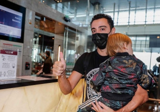 Ο Τσάβι έφτασε στη Βαρκελώνη