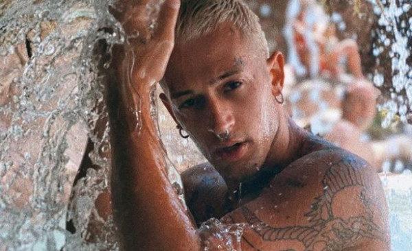 Αμετανόητος και προκλητικός ο Τάσος Ξιαρχό – «Η χοντρή Δανάη Μπάρκα είναι παρουσιάστρια»