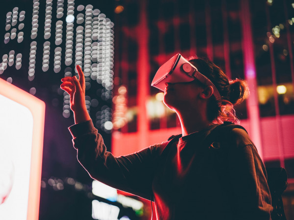 Facebook – Ο πρώην επικεφαλής της Google ανησυχεί για το metaverse