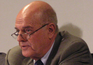 Στάμος Ζούλας – Η σχέση ανάμεσα στον Τύπο και την εξουσία