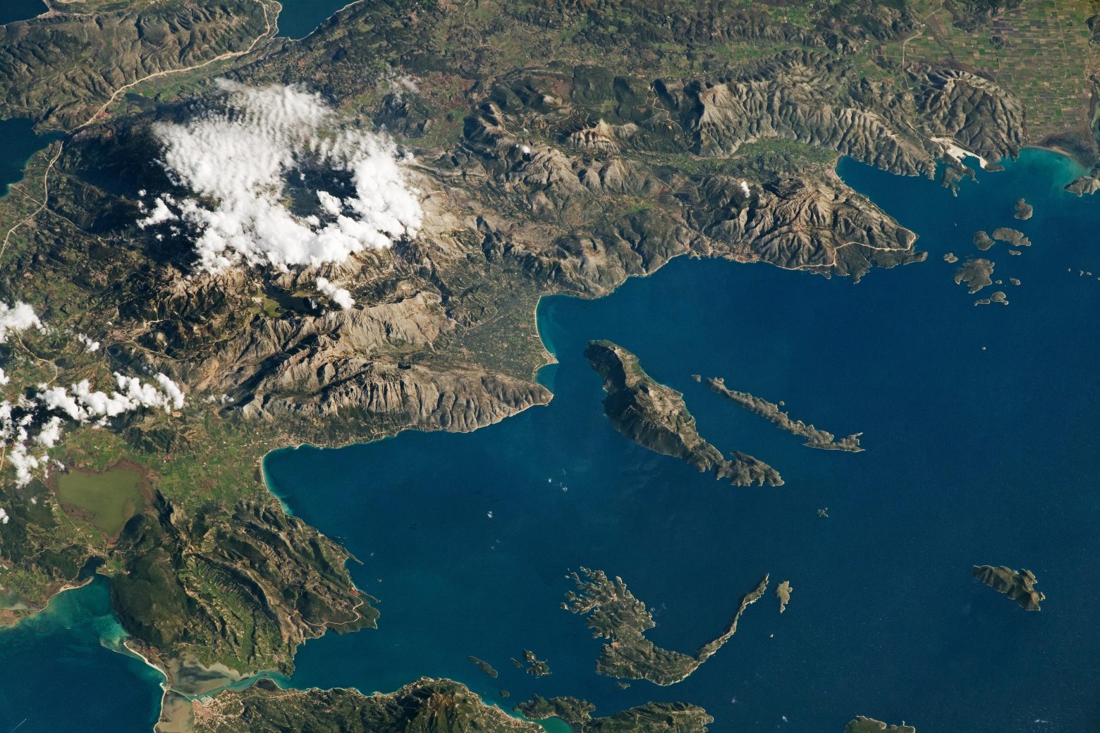 NASA - Η Δυτική Ελλάδα από το διάστημα - Εντυπωσιακή φωτογραφία τραβηγμένη από αστροναύτη