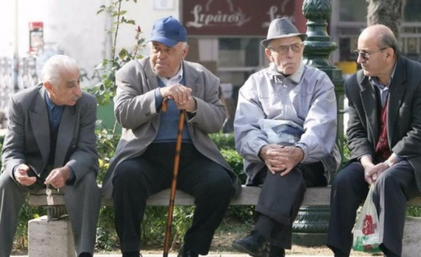 Σύνταξη και με χρέη στον ΕΦΚΑ