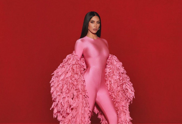 Κιμ Καρντάσιαν – Η στολή της για το Halloween δεν ήταν σίγουρα απλή (ούτε διακριτική)