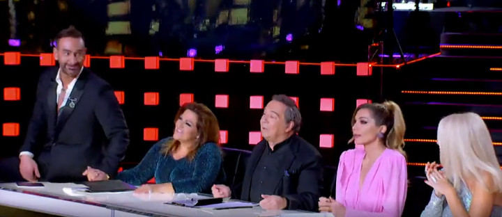 J2US – Η εμφάνιση που έκανε την Δέσποινα Βανδή να κλάψει