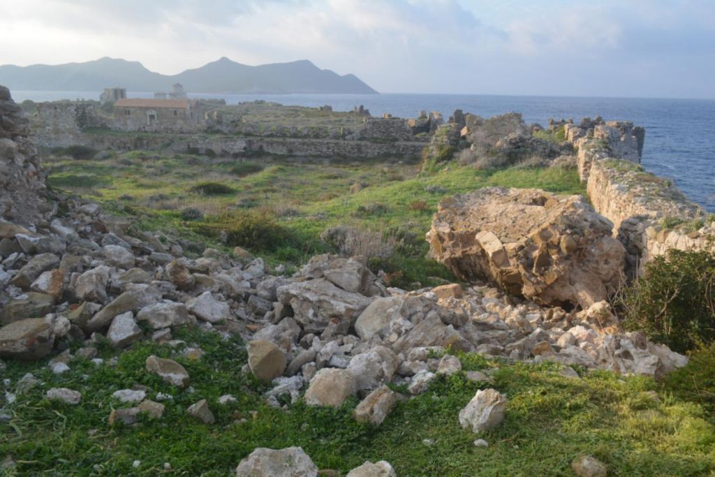 Κρήτη - Έκλεψε πέτρες από αρχαιολογικό χώρο για να… χτίσει το σπίτι του