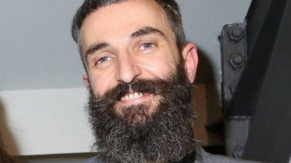 Άρης Σερβετάλης – Τι δήλωνε ένα χρόνο πριν όταν τον ρωτούσαν για το εμβόλιο κατά του κορονοϊού