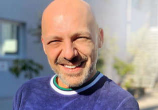 Νίκος Μουτσινάς – Δεν θα κάνω παιδί για να αποδείξω ότι μπορεί και ένας gay να έχει παιδί μόνος του