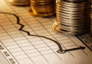 Πληθωρισμός – Πώς από «παροδικός» έγινε «επίμονος» και ο Πάουελ μετατράπηκε σε «γεράκι»