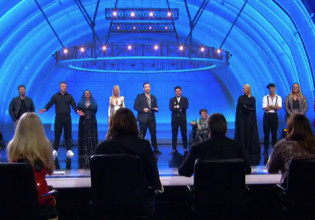 J2US – Αυτό είναι το ζευγάρι που αποχώρησε στο αποψινό live