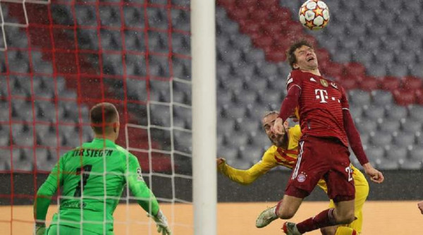 Μίλερ και Σανέ… σπρώχνουν την Μπαρτσελόνα στο Europa League