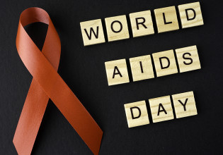 Μαγιορκίνης για AIDS – Οπισθοδρομική χώρα η Ελλάδα