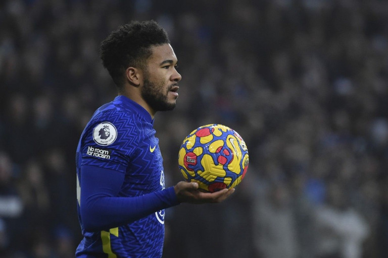 Θέλει τον Τζέιμς η Ρεάλ και… θυσιάζει τον Αζάρ