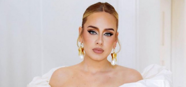 Αντέλ – Αποκάλυψε όλα τα μυστικά του μακιγιάζ της